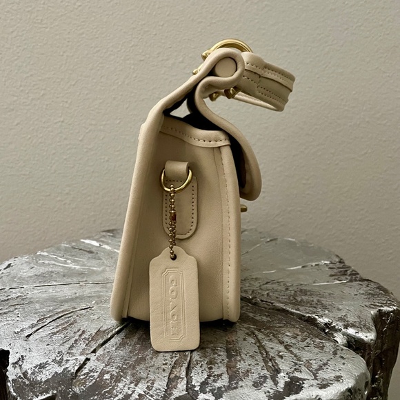 Vintage Coach Winnie Mini Willis Leather Bag 9023 in Bone - Picture 5 of 14